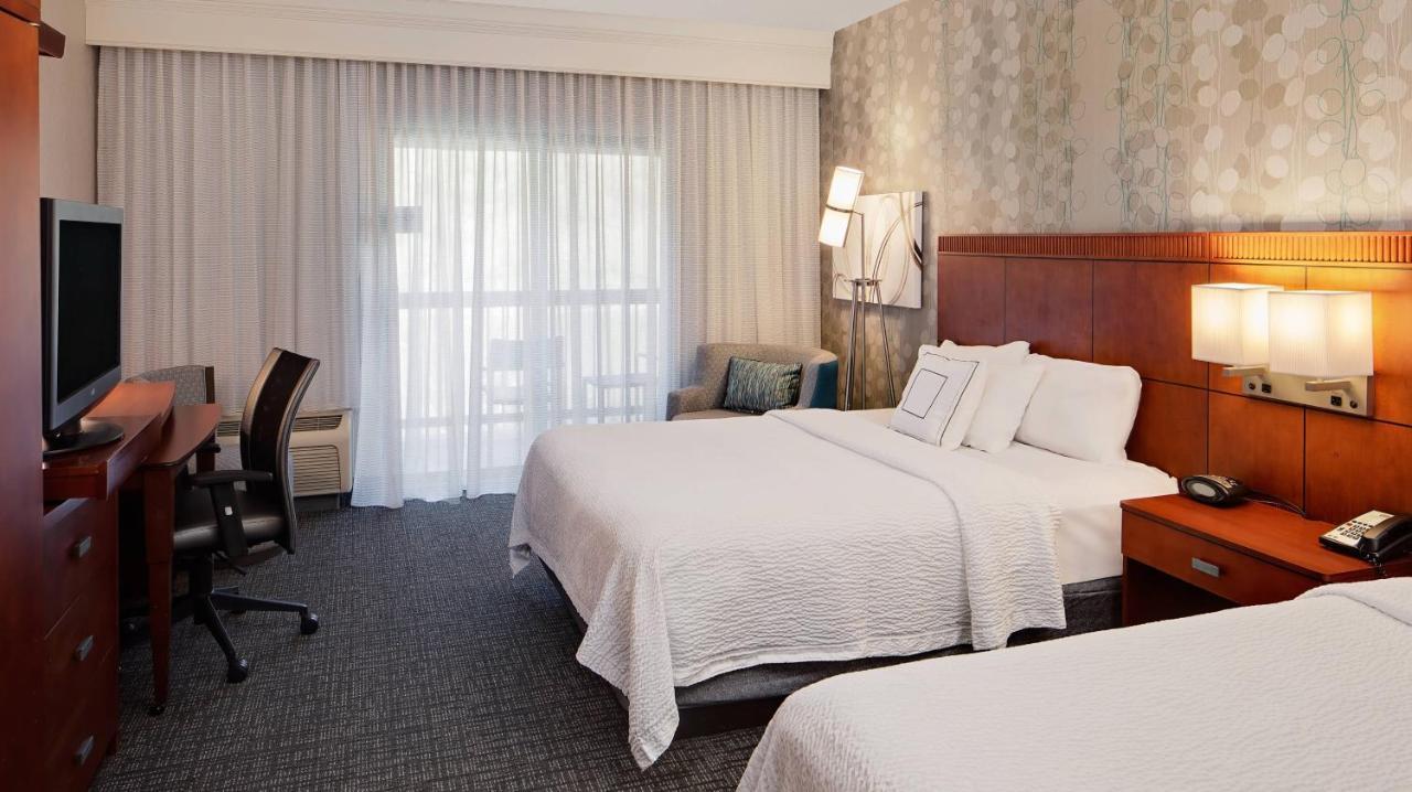 Courtyard By Marriott Pittsburgh West Homestead Waterfront Εξωτερικό φωτογραφία